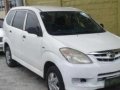 Toyota avanza j 2010 model-0