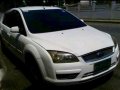 2005 ford focus ghia automatic top of the line-2