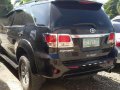 Toyota Fortuner 2006 4x4 V AT Black -0