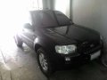 Ford Escape 2.0 MT XLS Black For Sale-4