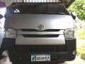 Toyota Hiace Commuter-3