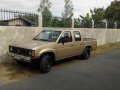 Nissan Frontier Pickup 1994 Golden MT -0