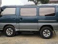 Mitsubishi DELICA 4x4 Turbo Diesel Blue -1