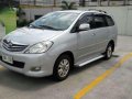 2011 Toyota Innova 2.5 G AT Silver For Sale-1