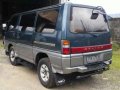 Mitsubishi DELICA 4x4 Turbo Diesel Blue -0