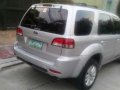 2009 Escape 4x2 Automatic Doctorowned-6