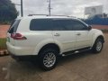 2010 montero gls matic (diesel) mux fortuner everest-0