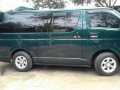 2010 Toyota Hiace Commuter Green MT -4