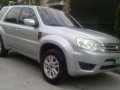 2009 Escape 4x2 Automatic Doctorowned-4