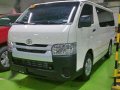 Toyota Hiace Commuter 2017-3