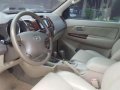 Toyota Fortuner V 2007 White AT For Sale-5