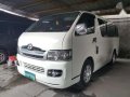 2010 model Toyota Hiace Commuter MT D4D 2008 2009 2011-1