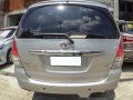 Toyota Innova 2010 Automatic-3