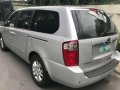 Kia Carnival Ex Crdi AT 2010 Silver -1