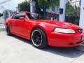 Ford mustang 2000-5