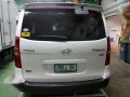 Hyundai Grand Starex Gold Van-1