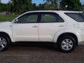 Toyota Fortuner G 2011 AT White For Sale-6