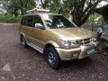 Isuzu Crosswind XUVi MT 2004 Golden -3