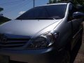 Toyota Innova E 2010-1