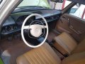 Mercedes benz W115 1976 200-6