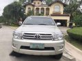 2011 Toyota Fortuner-8