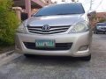 Toyota Innova E 2011mdl Super Fresh-10