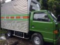 Isuzu elf 10ft aluminum van-4