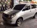 Toyota Innova J 2008-1