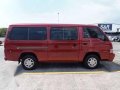 MUST SEE! VERYFRESH Nissan Urvan MT 2F4U Shuttle Hiace Starex Escapade-5