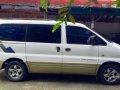 hyundai starex 2001 svx local 2000 v 2002 not toyota grandia escape-3