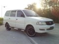 Toyota Revo 2003-0