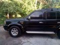 05 Ford Everest Manual diesel 4x4 revo adventure pajero crosswind suv-0