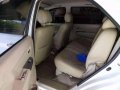 Toyota Fortuner 4x2 Gas Automatic-3