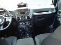 Jeep Wrangler Rubicon 4X4 Sport Unlimited NO ISSUES-9