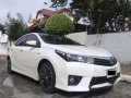 2015 Toyota Corolla Altis 2.0V - Pearl White (Top of the Line)-0