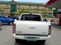 2009 Mazda BT-50 528t Nego (Kotsemar) vs Navara Strada-6