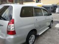 Toyota innova 2012 model-2