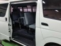 2017 Toyota Hi ace Commuter SURE approval CMAP Replevin OK-5