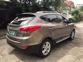 Hyundai Tucson 2012model AT Diesel 4x4 GLS-3