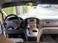 2011 Hyundai Grand Starex CVX VGT 12 Seater - 11-5