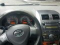 Toyota Corolla Altis V 2010 AT Silver For Sale-3