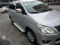 Toyota innova 2012 model-1