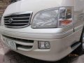 2004 Toyota Hiace Super Grandia 3.0 MT -1