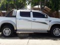 Toyota Hilux 3.0 G 2006 White MT For Sale-8