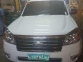 Ford Everest 2009 White AT For Sale-4