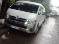 2017 Hi-ace GL Grandia Pearl White Manual For 1.550M-0