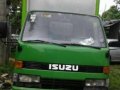 Isuzu elf NKR 14ft aluminum van-1