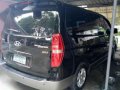 Hyundai Grand Starex Gold VGT 2009 AT Black -2