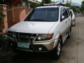 Isuzu Crosswind XUV 2010 AT White For Sale-0