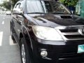 2005 Toyota Fortuner 4x4 V Black AT For Sale-0